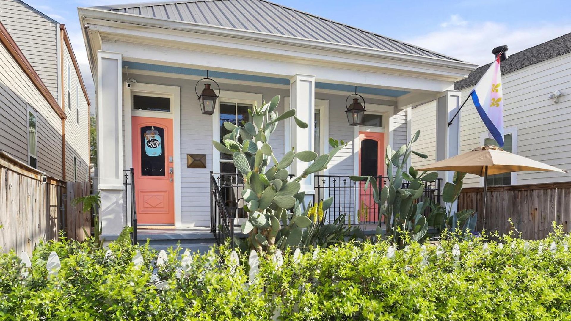 Upscale 3 Bed 2 Bath Private In Uptown New Orleans! Close To Magazine Street, Universities, & French Quarter Holiday home New Orleans