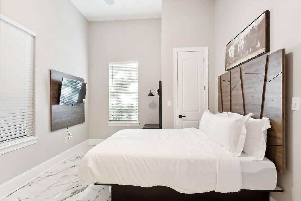 Luxury 5bdrm 5ba Near French Quarter * New Orleans