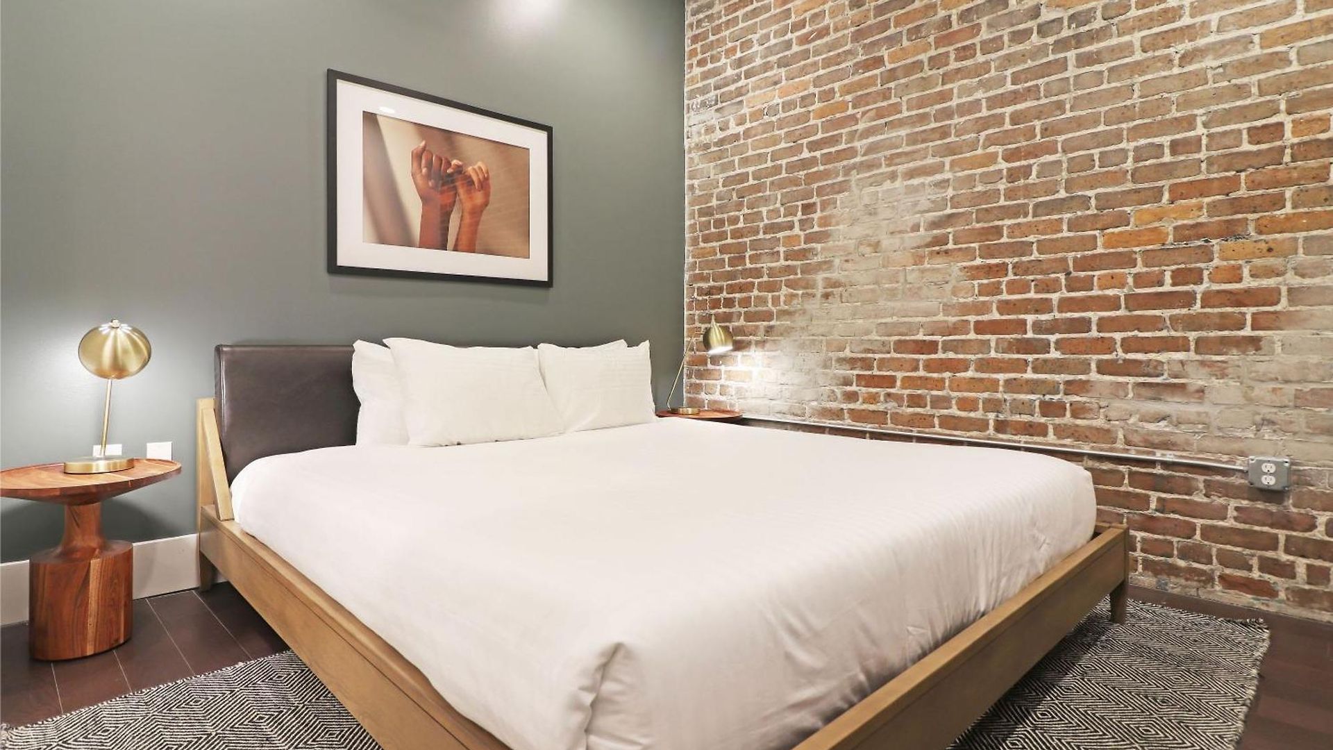Aparthotel Roami At Motorworks 4*