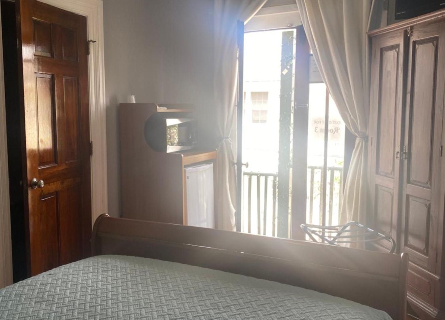 Bed & Breakfast Balcony