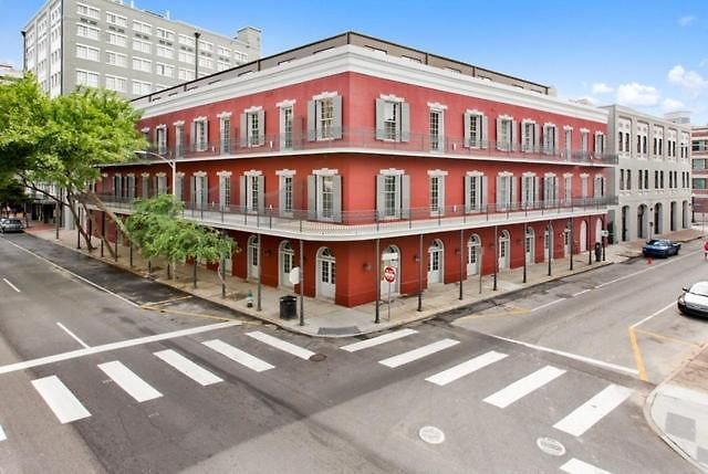 The Esplanade Apartment New Orleans