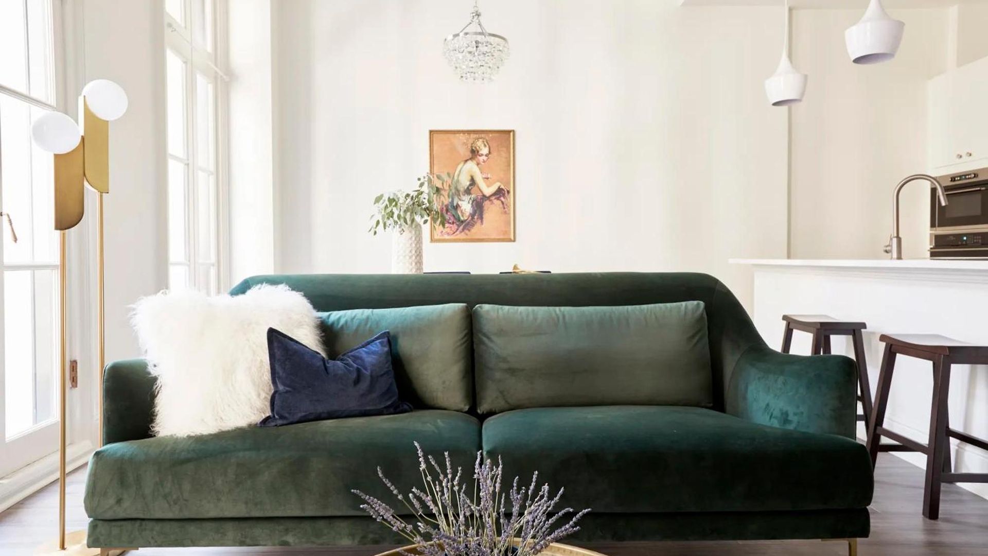 Apartment Roami At St. Charles