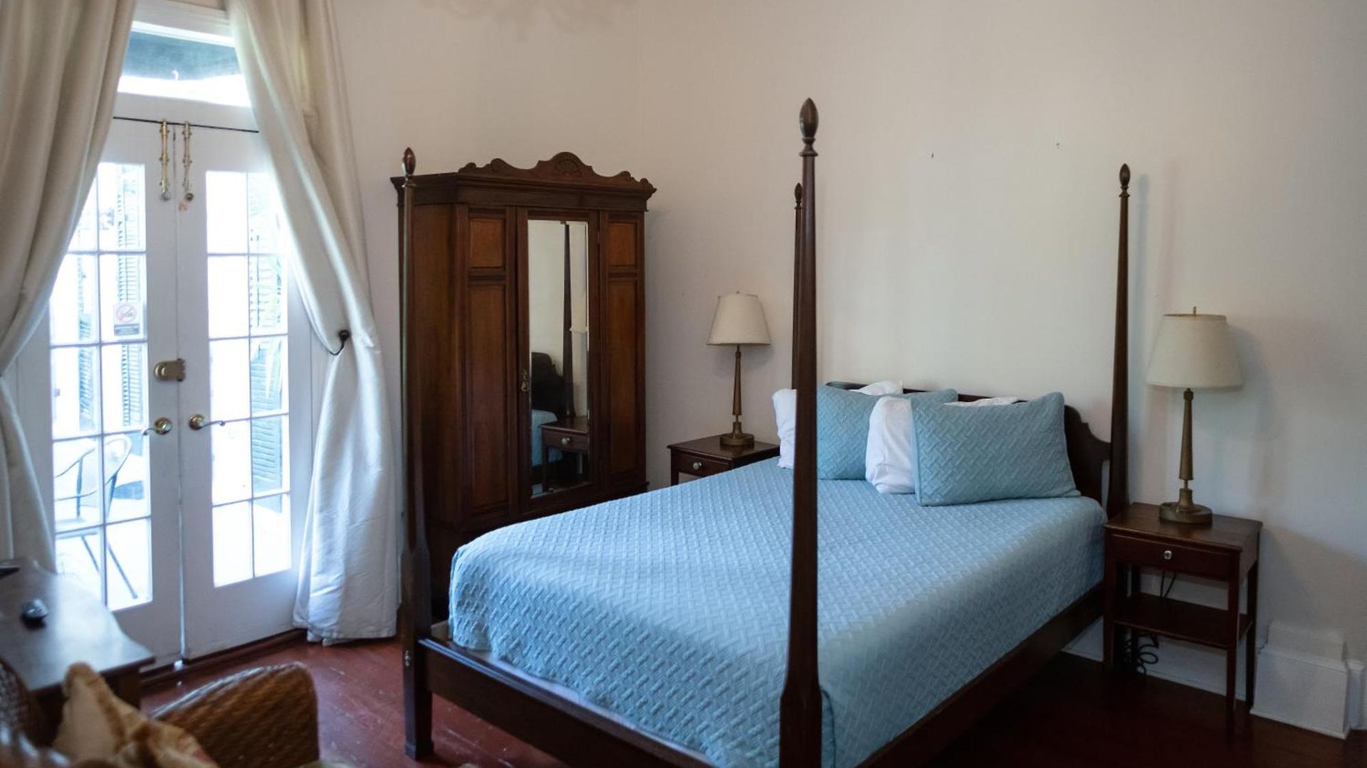 The Esplanade Mansion 3*