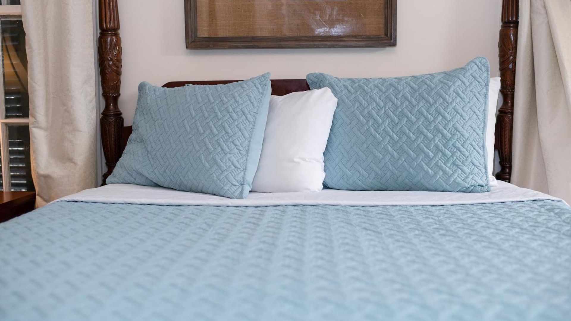 The Esplanade Mansion Bed & Breakfast 3*
