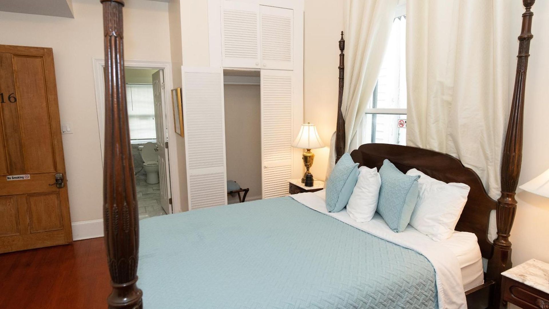 Bed & Breakfast The Esplanade Mansion 3*