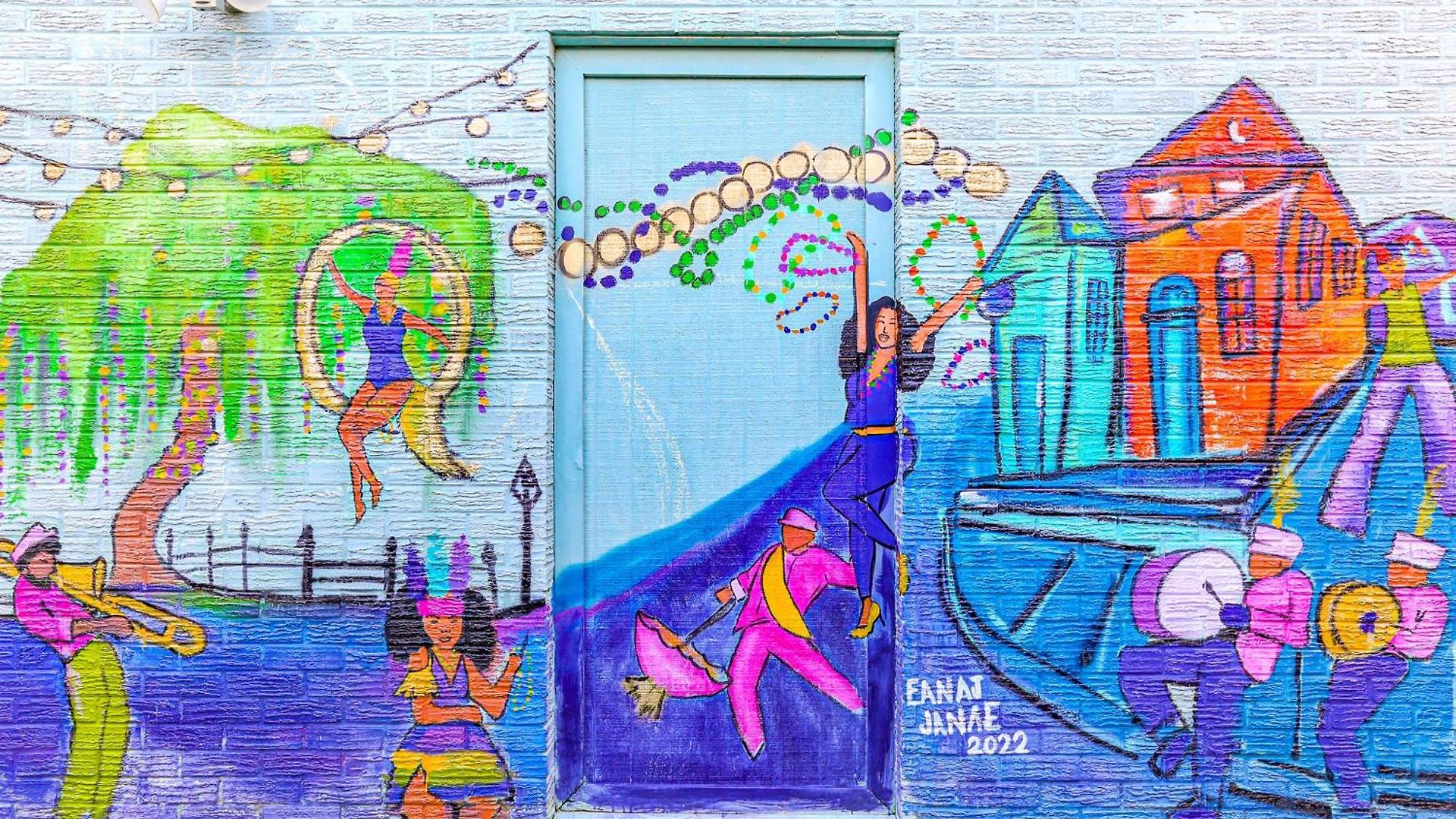 Mardi Gras Patio 2br 8mins To Canal St