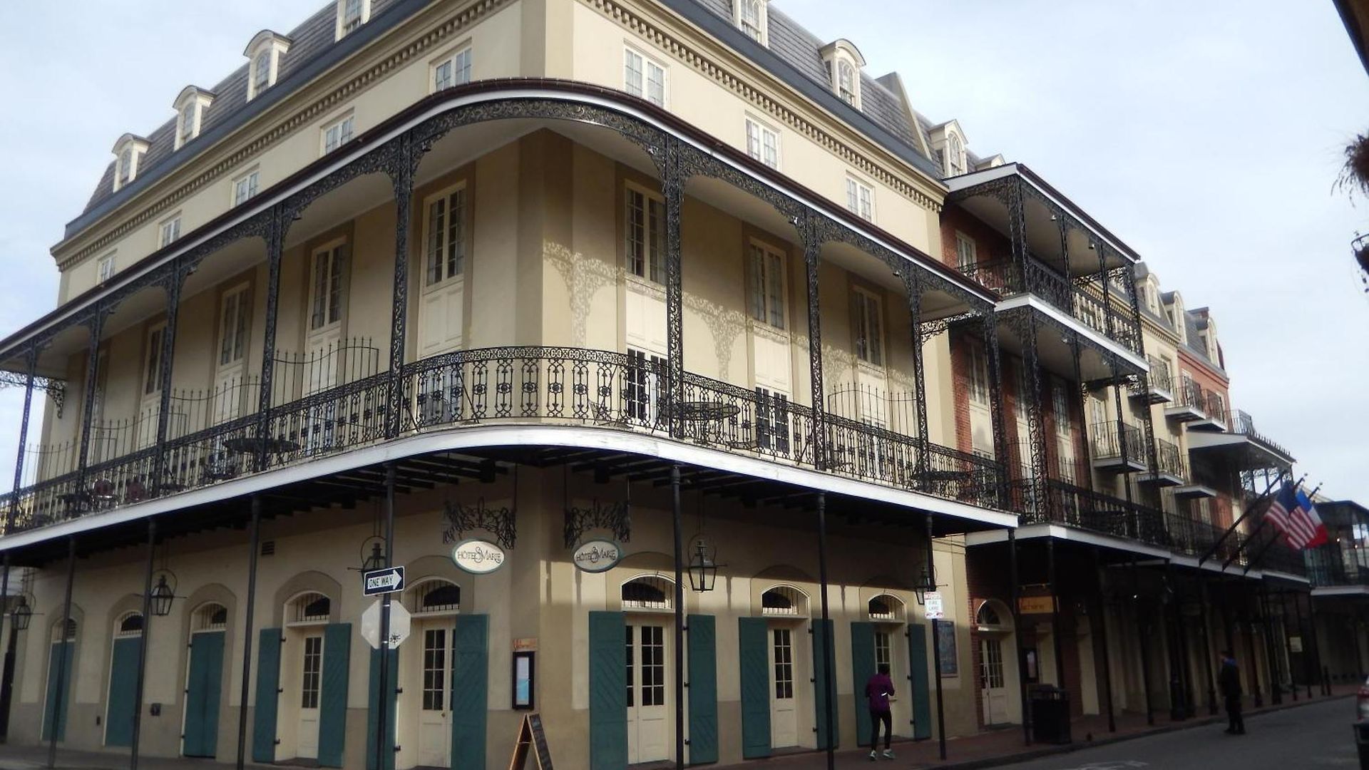 St. Marie Hotel