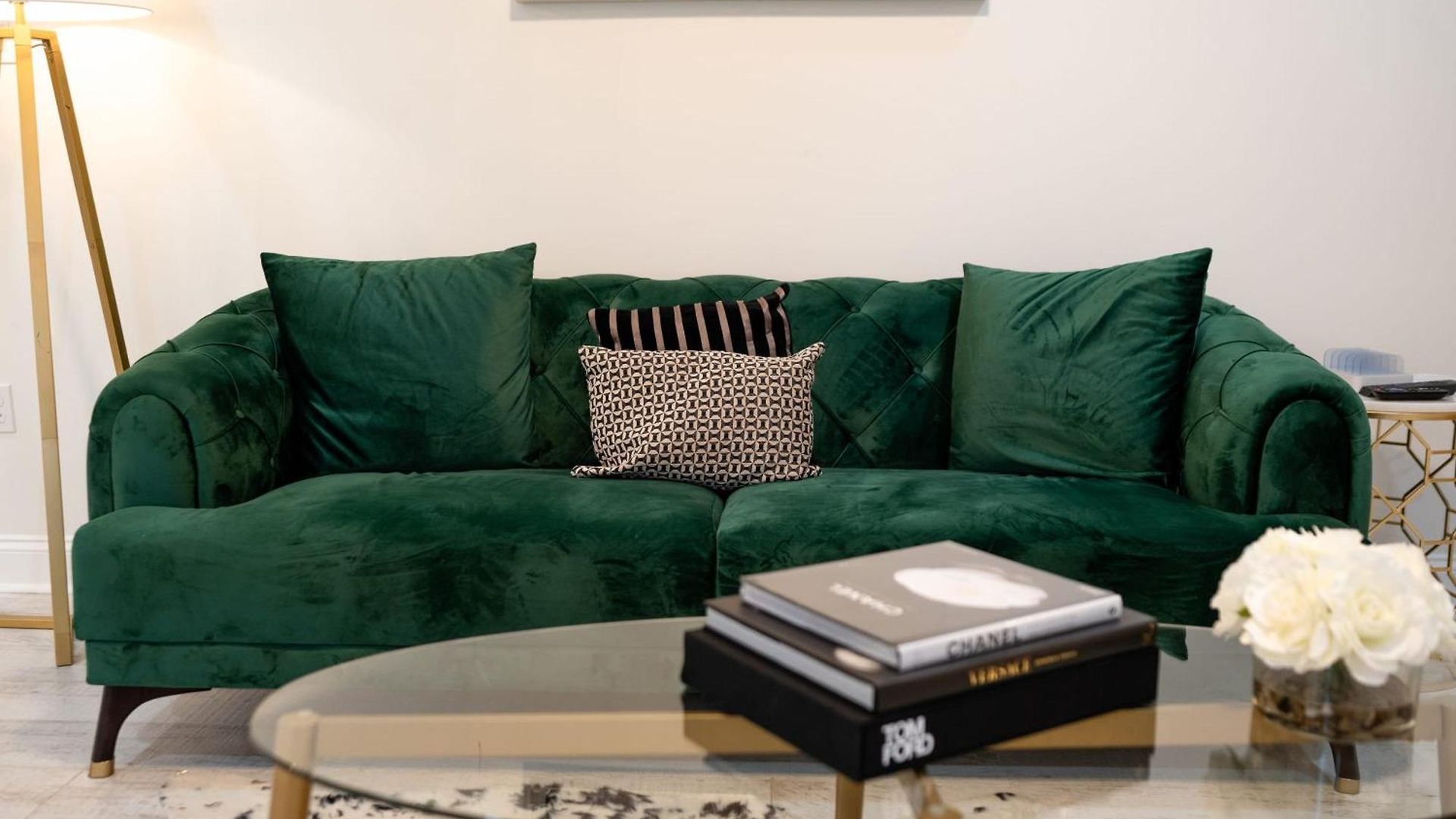 Esplanade Magic 5 Just Minutes By Uber Or Car To French Quarter And 5 Mins From Superdome Holiday home *