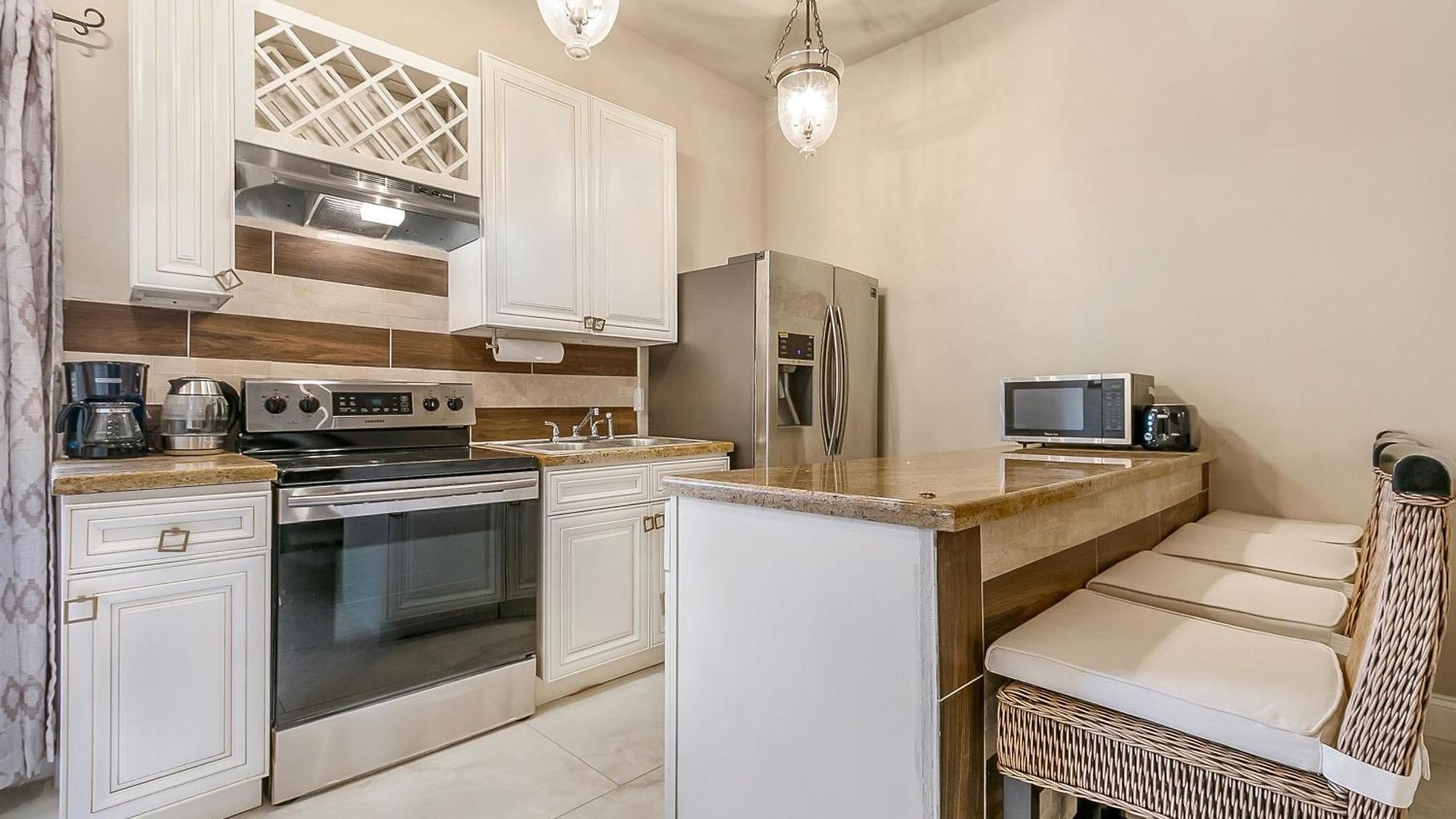 Apartment Spacious In Downtown Nola New Orleans