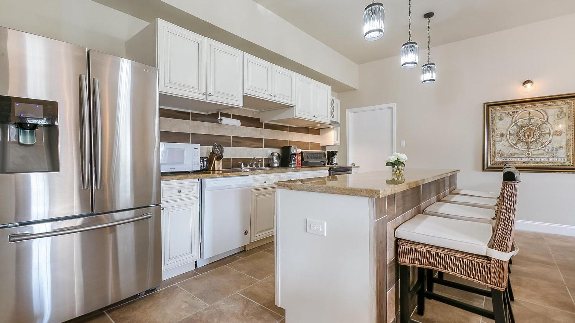 Spacious In Downtown Nola