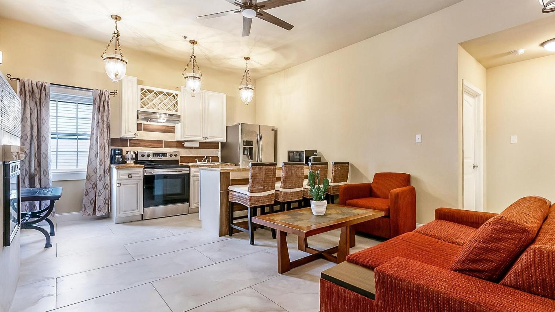 Apartment Spacious In Downtown Nola New Orleans