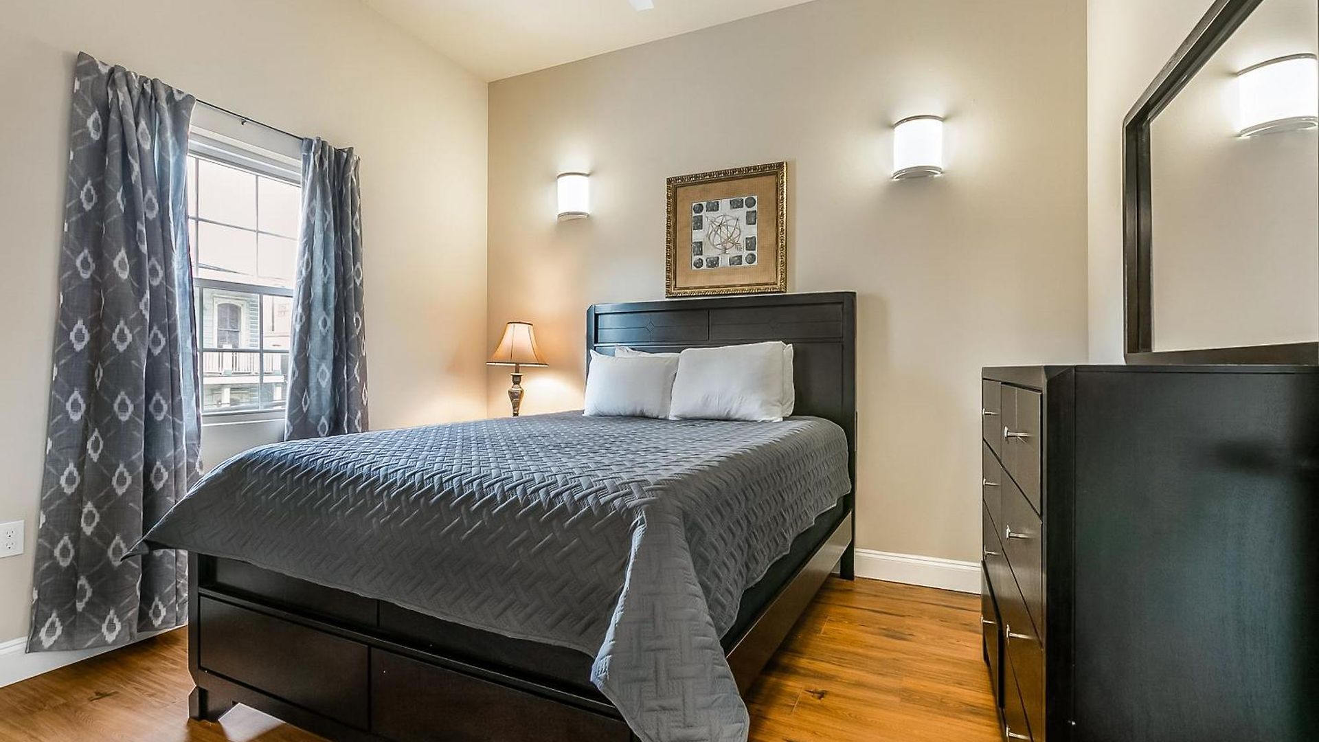 Spacious In Downtown Nola * New Orleans