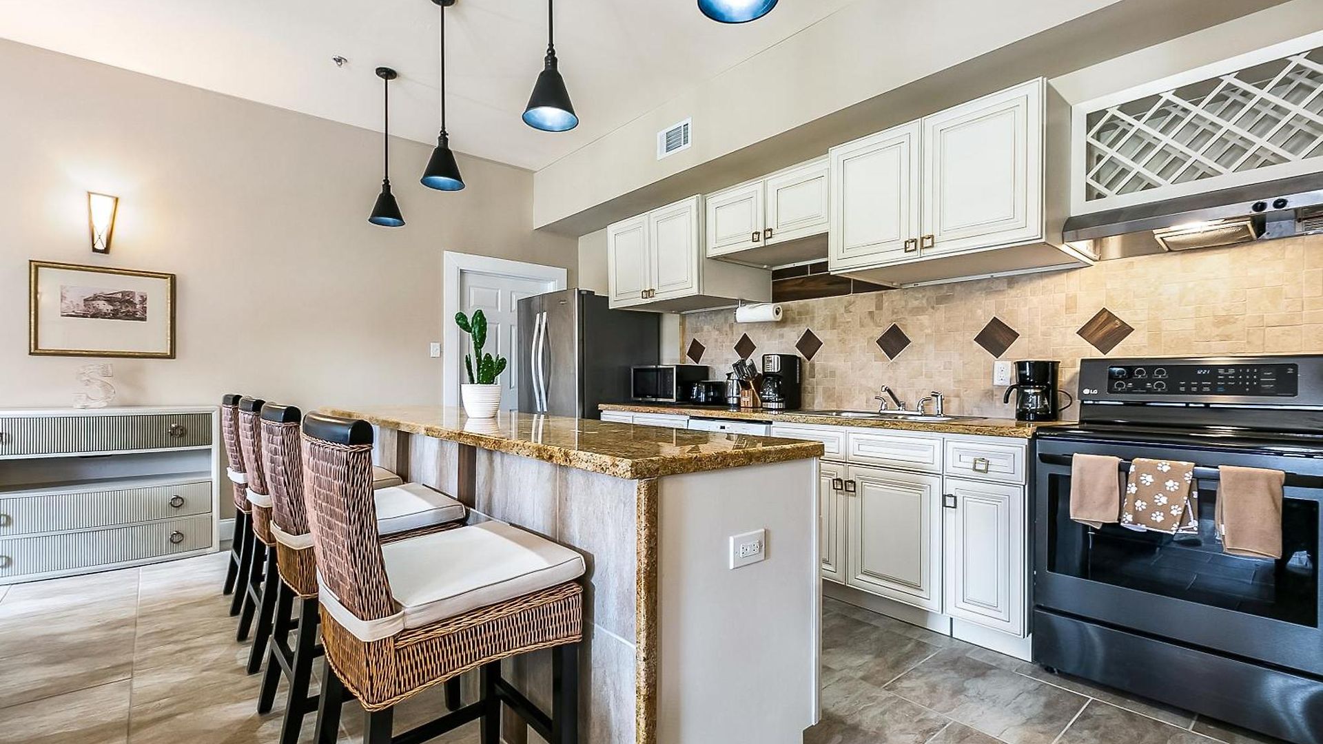 Apartment Spacious In Downtown Nola
