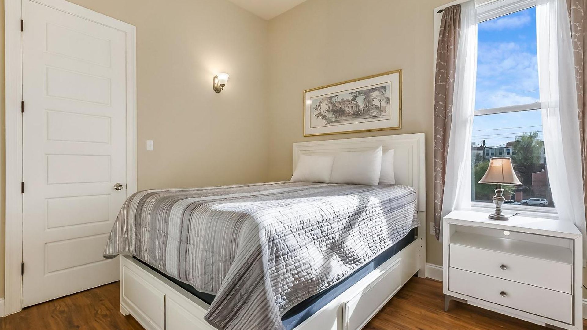 Apartment Spacious In Downtown Nola
