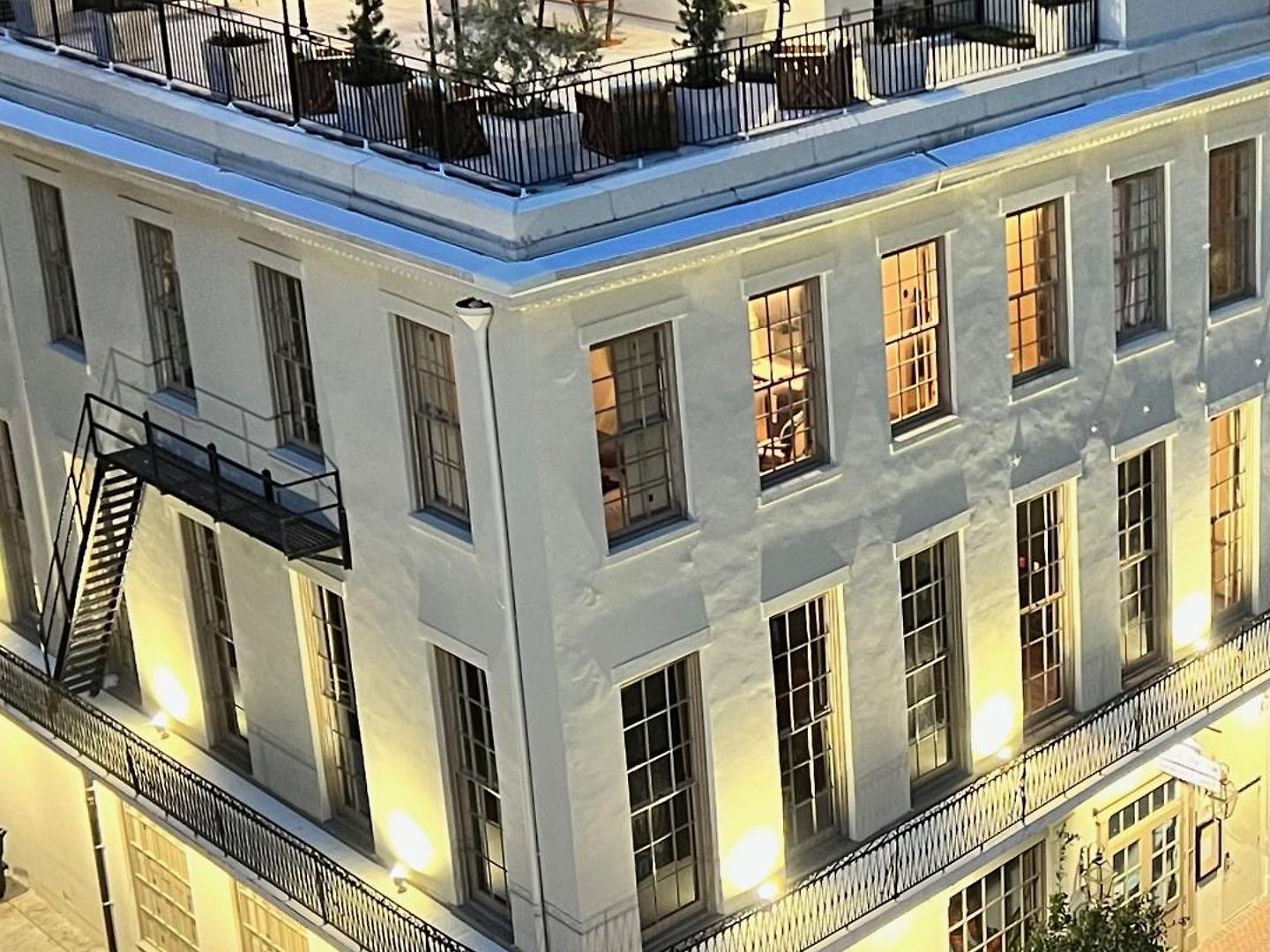 Apartment Entire W/ Party Rooftop - A Block Away From Parades New Orleans