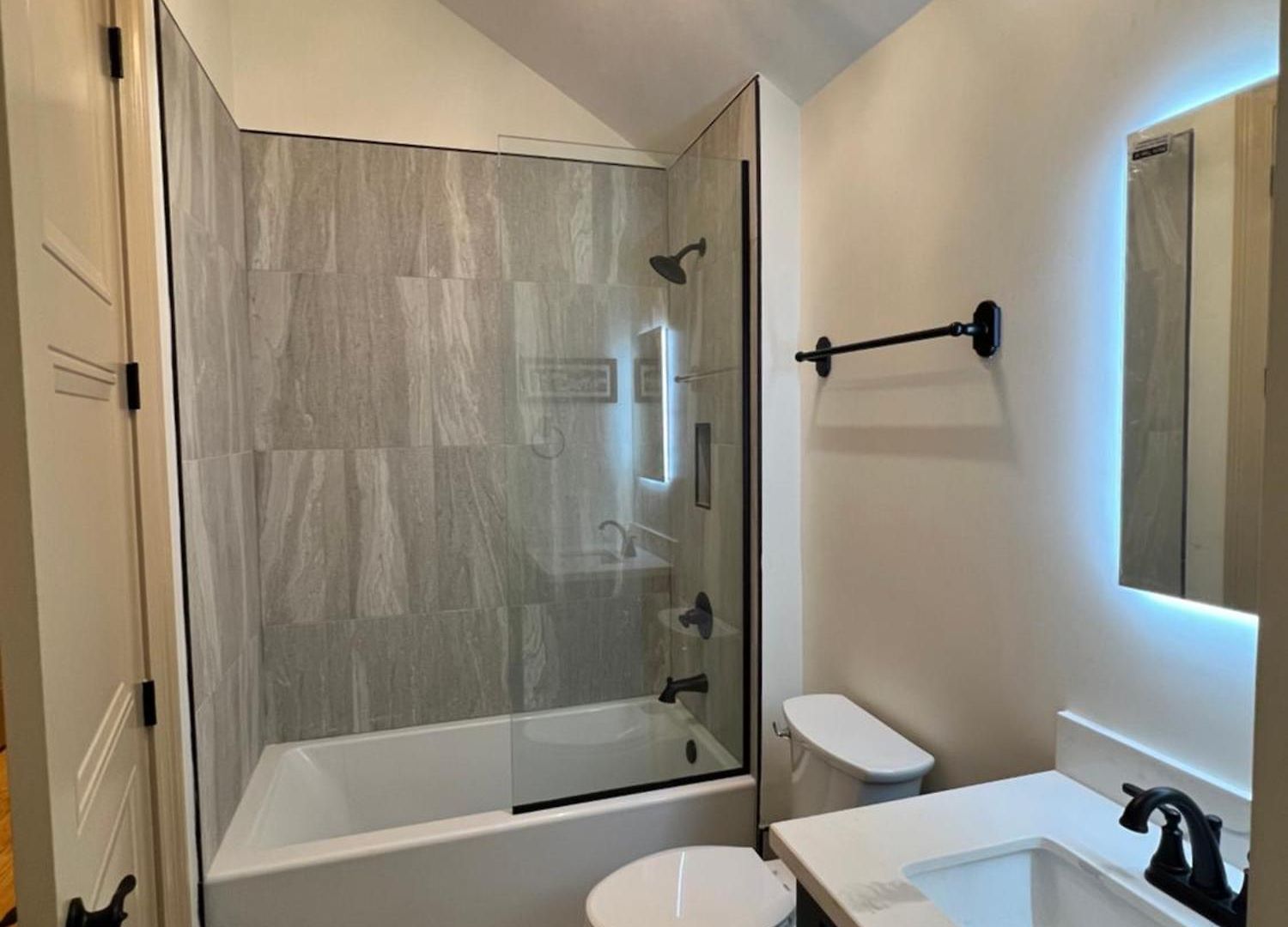 Apartment Entire W/ Party Rooftop - A Block Away From Parades New Orleans