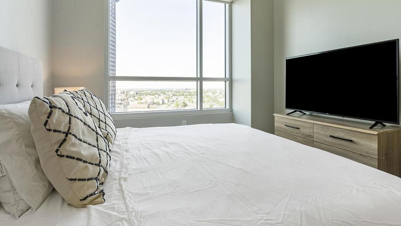 Landing Modern With Amazing Amenities