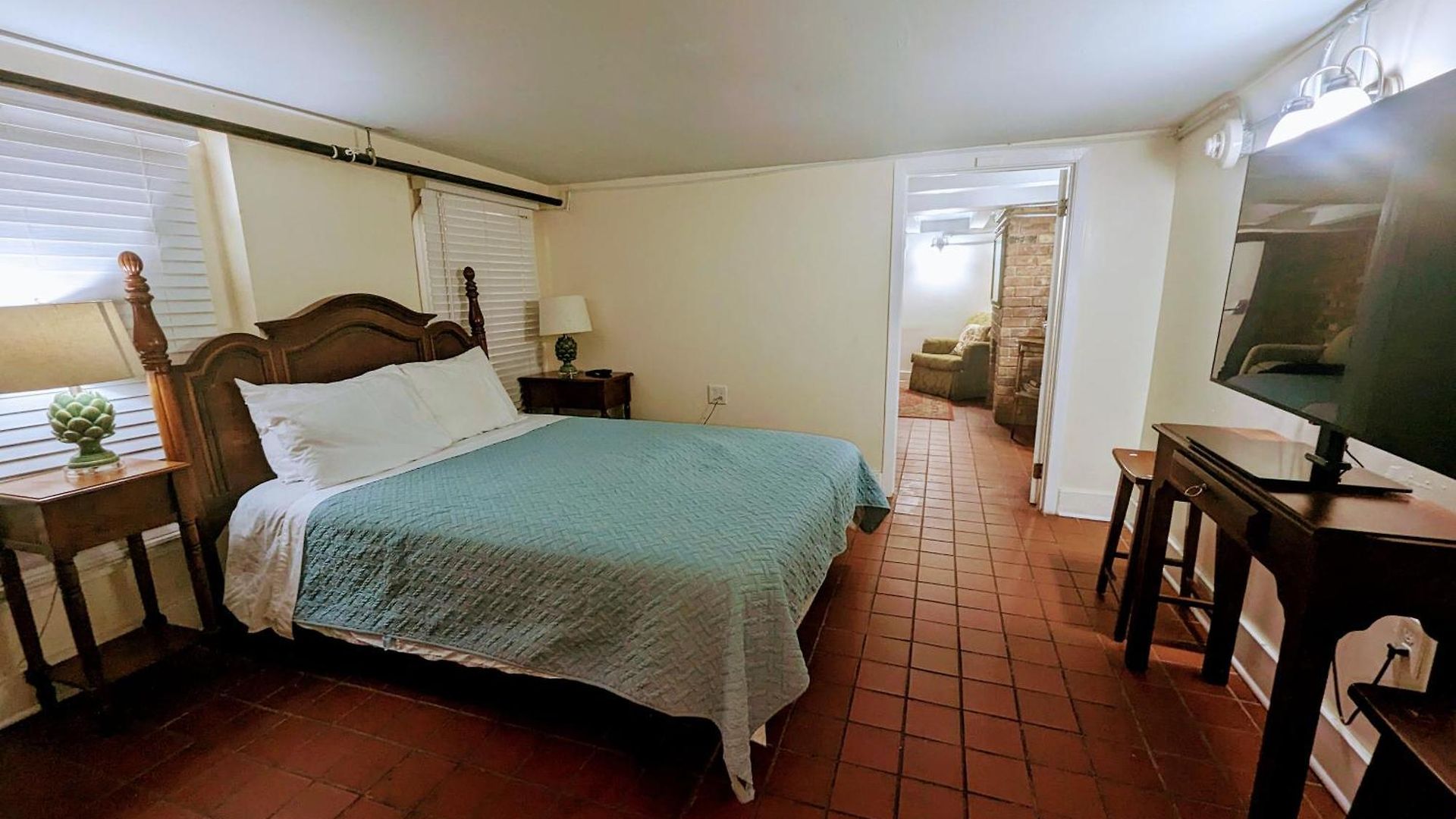 The Esplanade Mansion Bed & Breakfast 3*