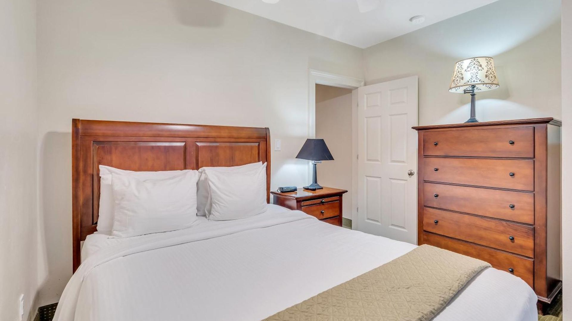 De L'eau Vive Hotel New Orleans