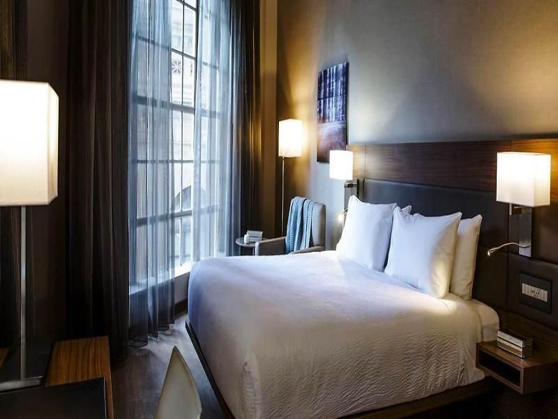 Ac By Marriott French Quarter Hotel New Orleans