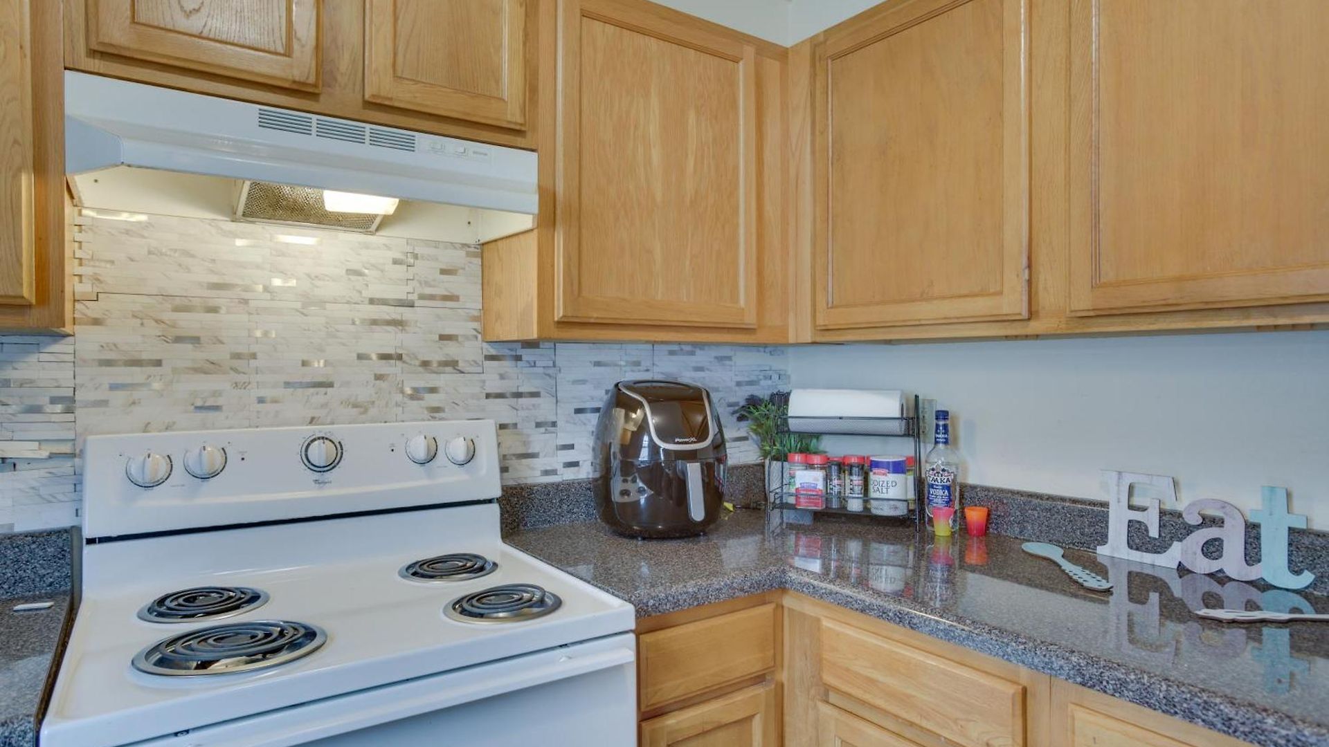 < 3 Mi To French Quarter: Pet-friendly Holiday home