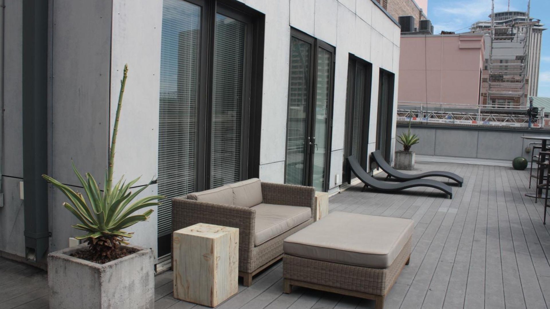 Loft 523
