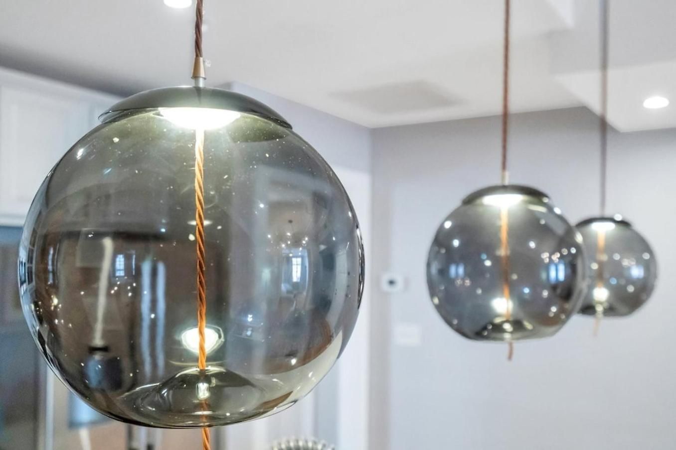 Skyline Views & Bosch Kitchen Near French Quarter Holiday home