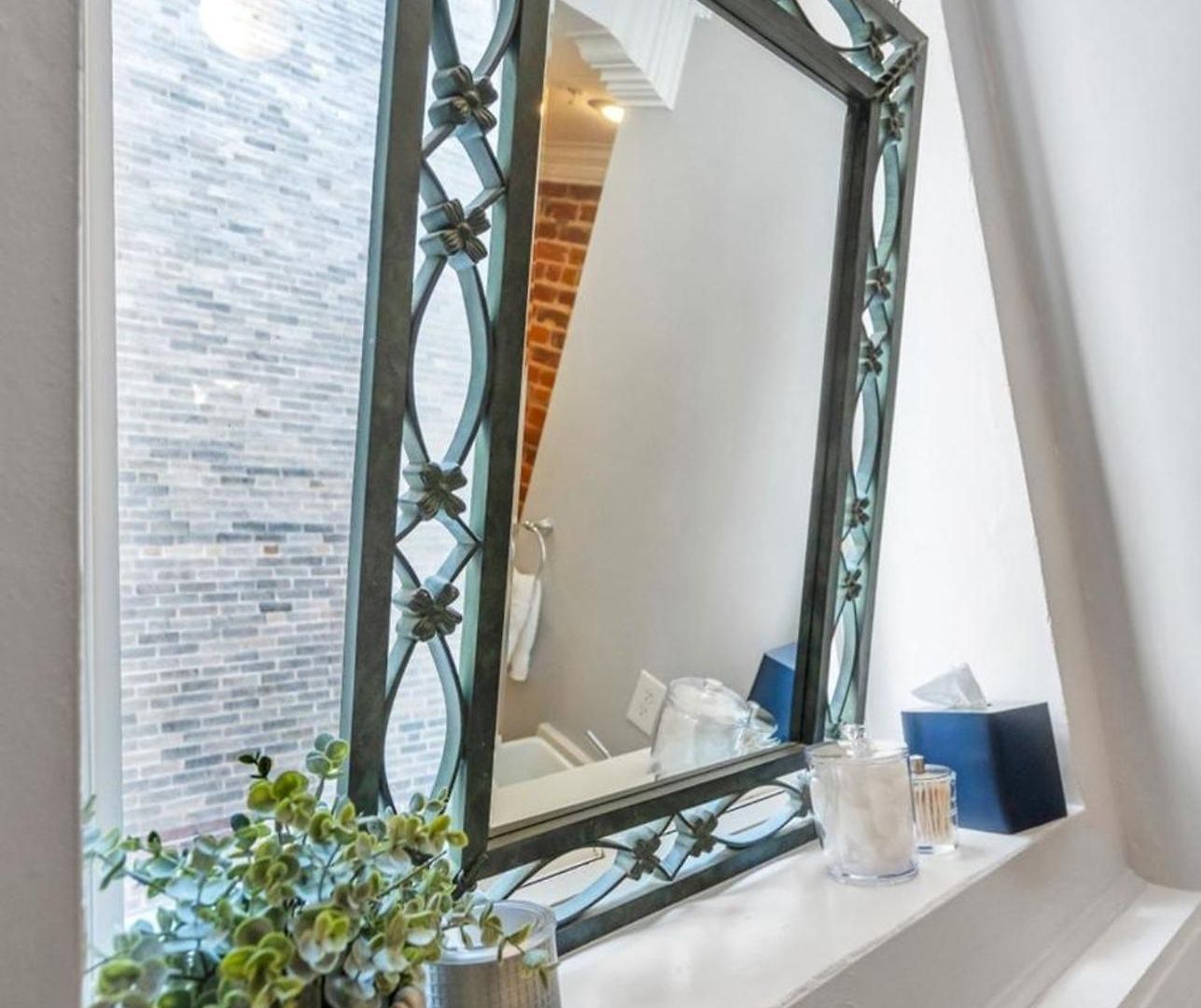 Skyline Views & Bosch Kitchen Near French Quarter *
