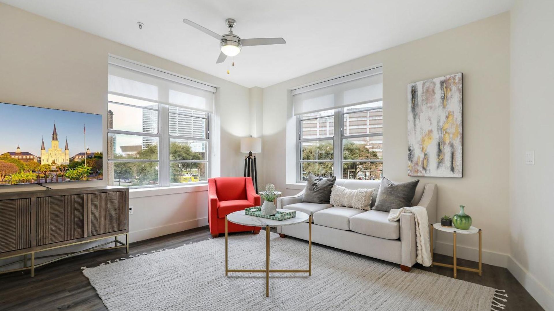 Apartment 2br Spacious Downtown New Orleans