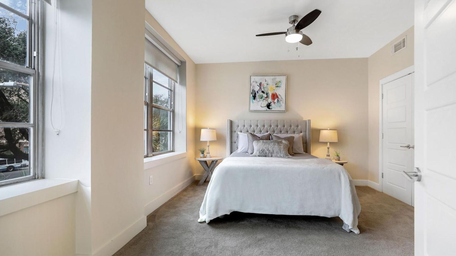 Apartment 2br Spacious Downtown