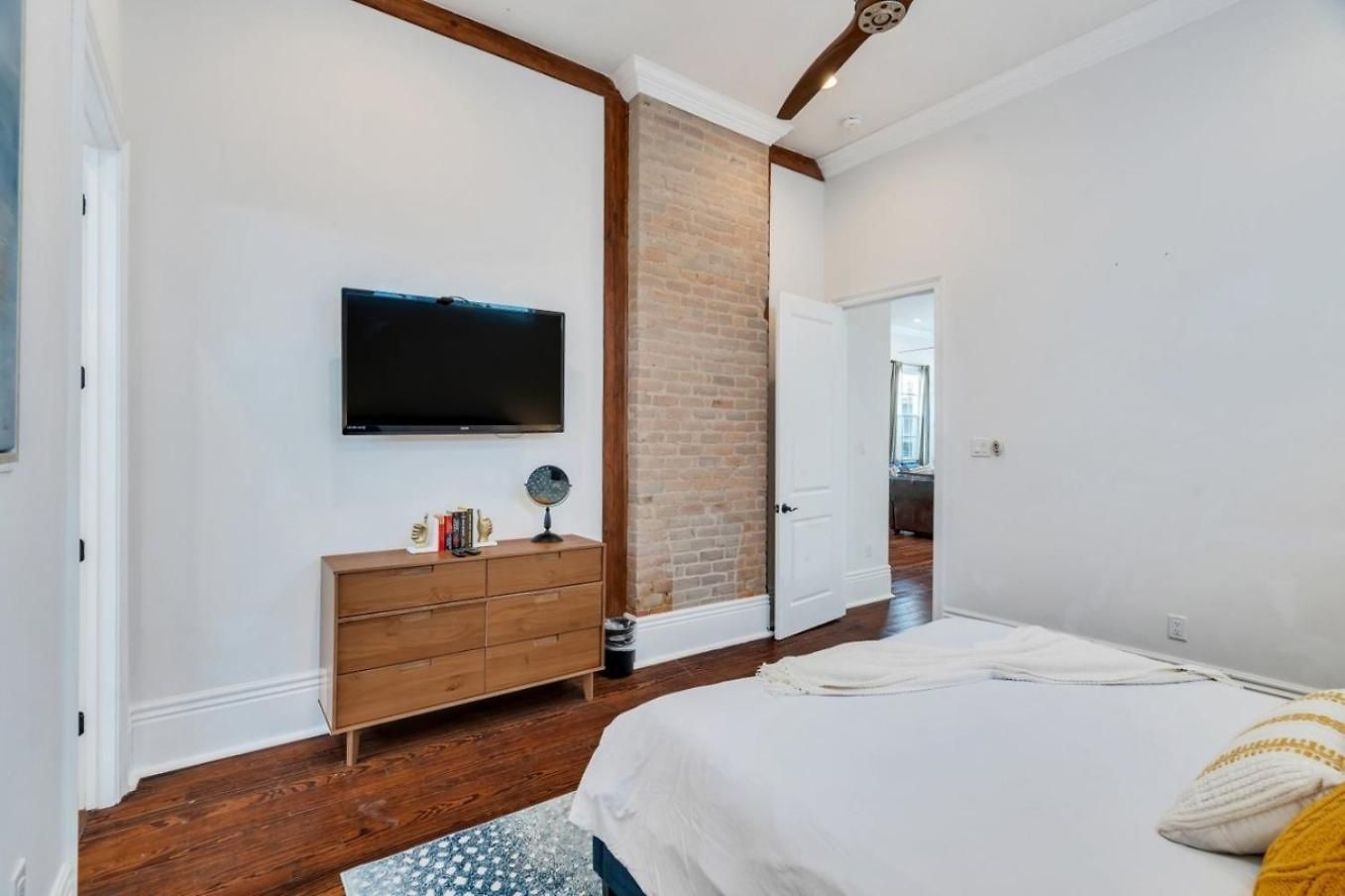 Bright Home W Plunge Pool & Arcade Games *