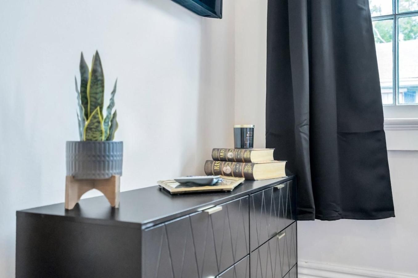 Holiday home Bright Home W Plunge Pool & Arcade Games *