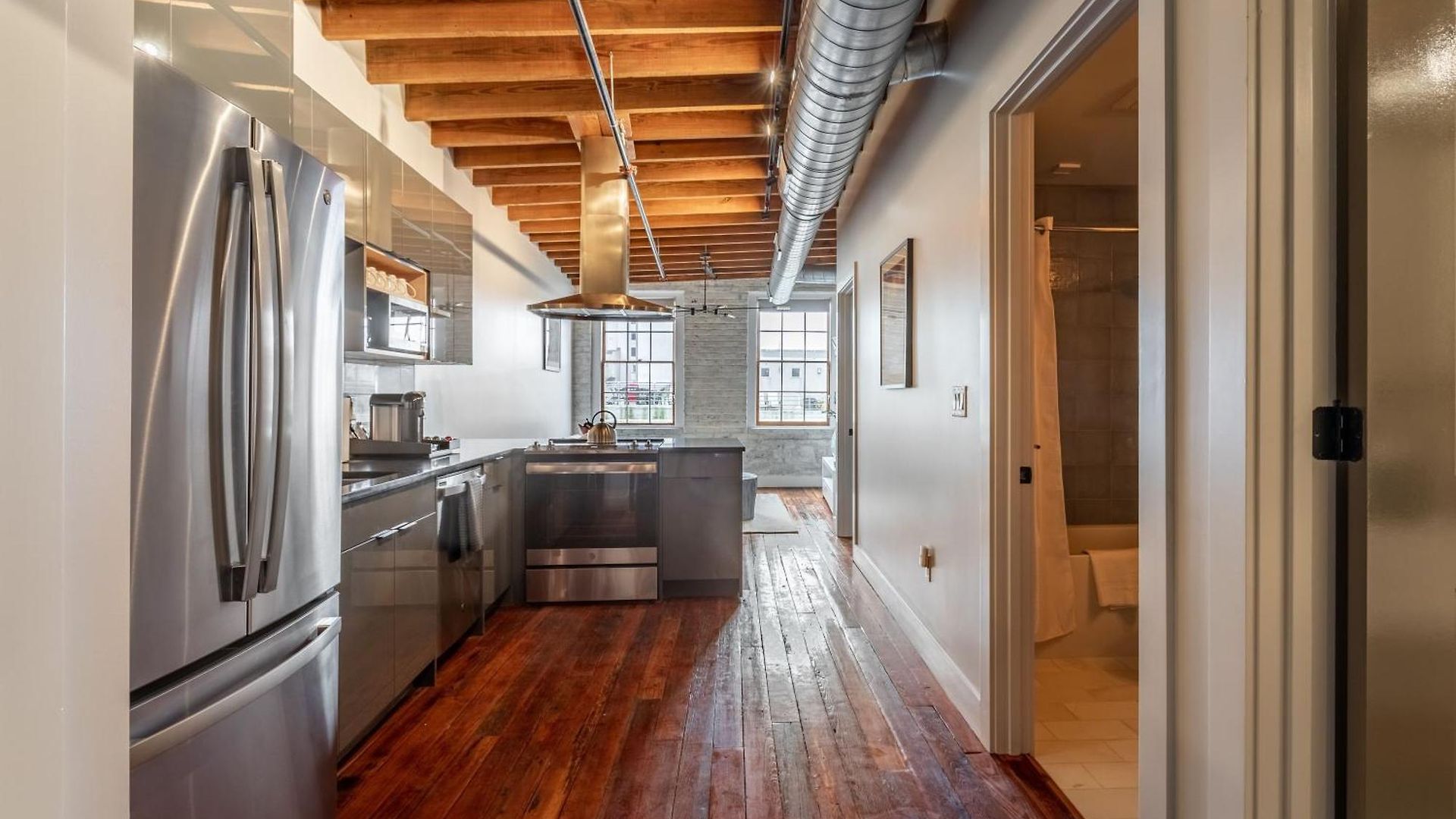 Ironworks Building Apartment *