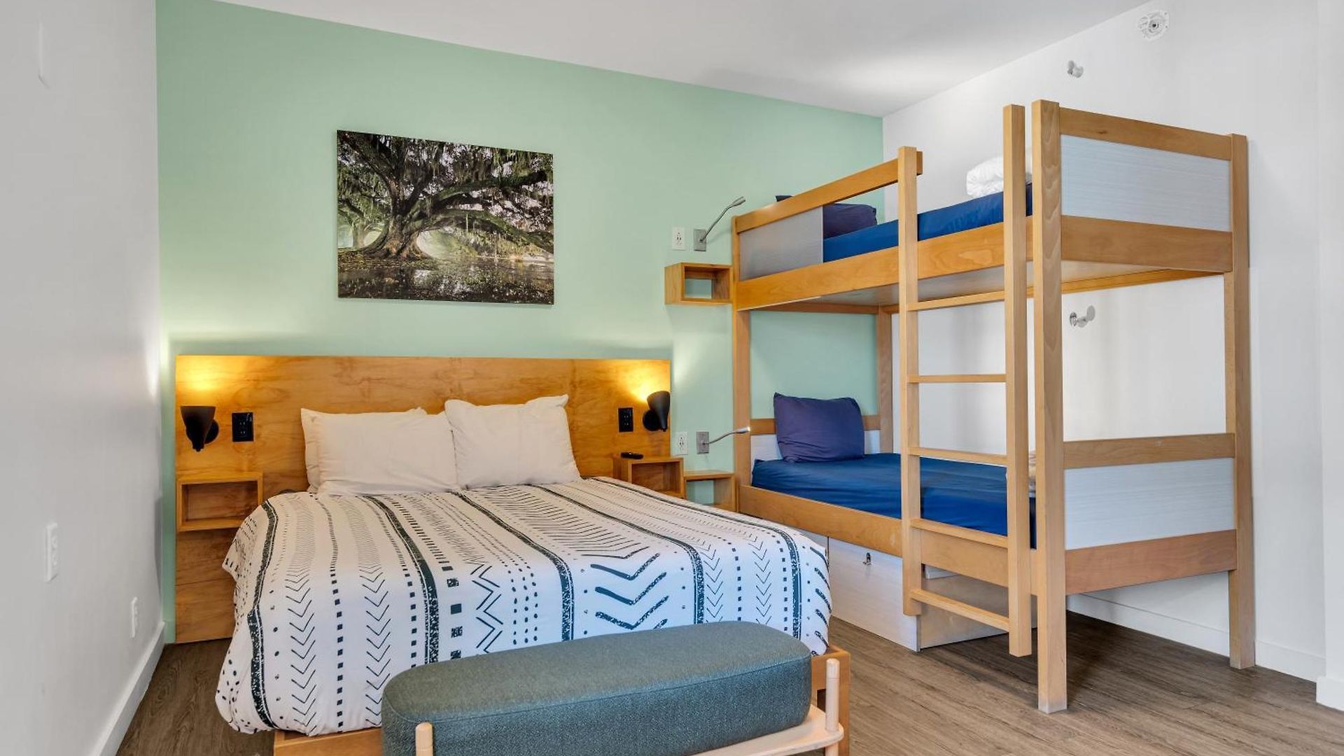 The Quisby Hotel