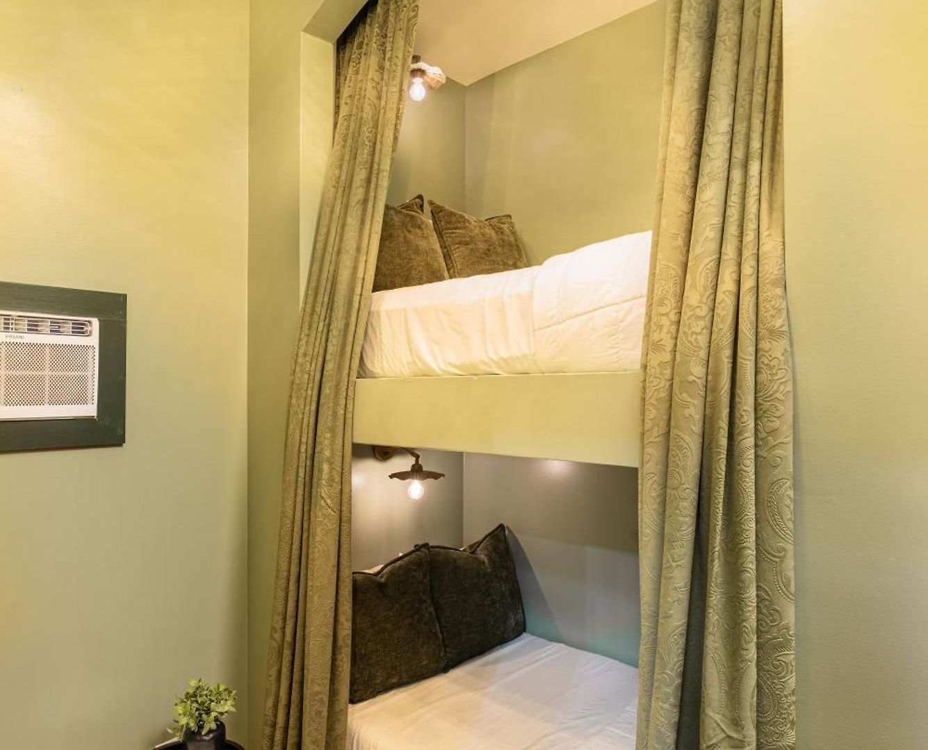 The Mansion On Royal 3* New Orleans