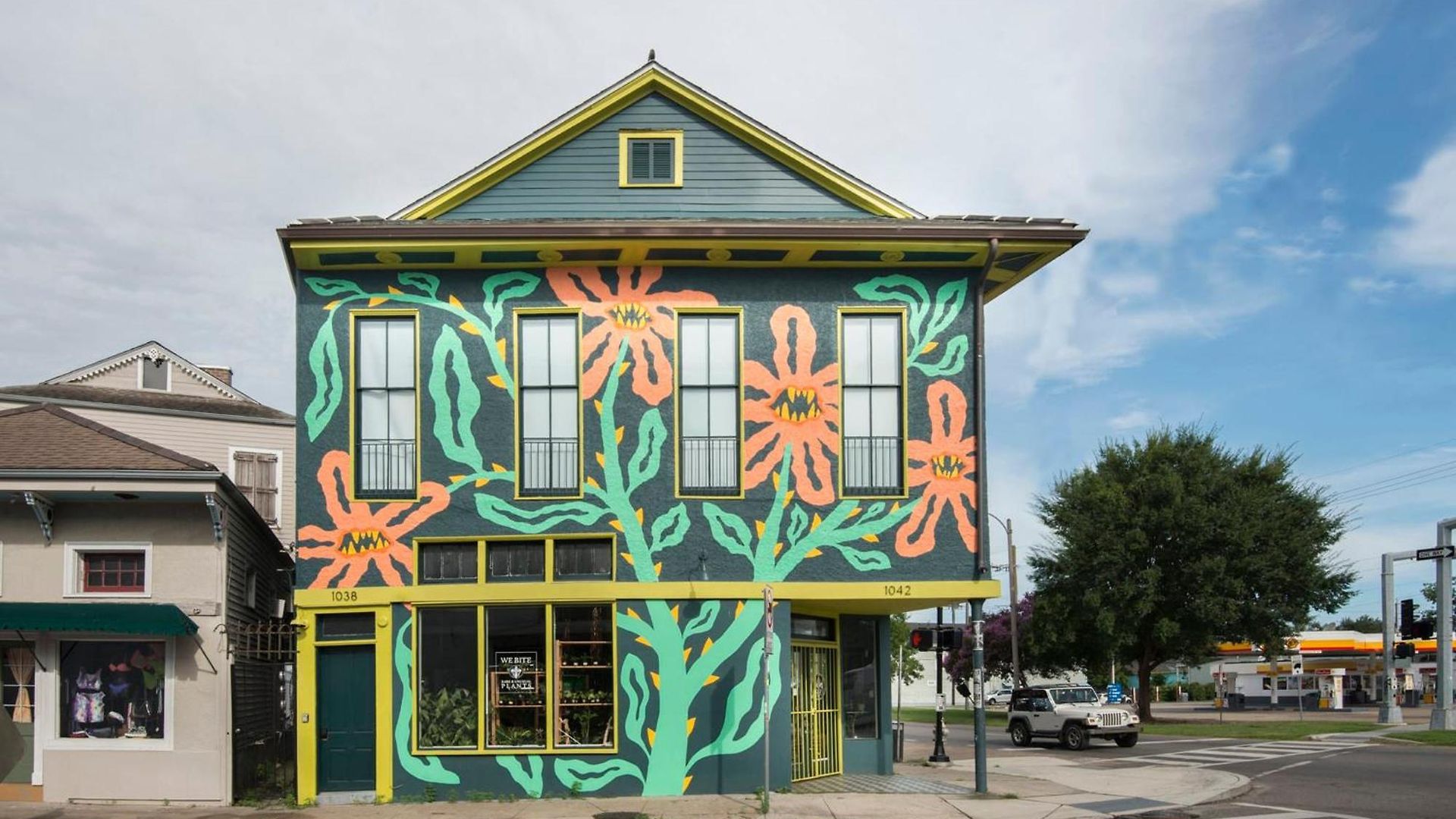 Marigny Bd Surrounded By Music Food And Art New Orleans