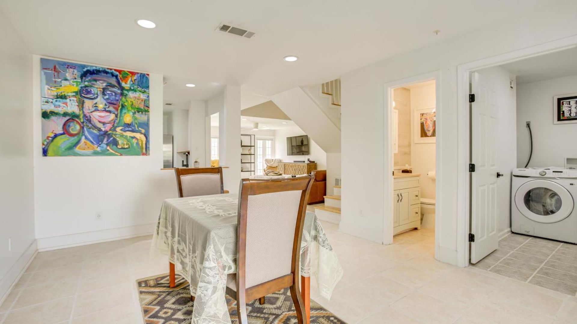 Chic Abode: 1 Mi To Pontchartrain