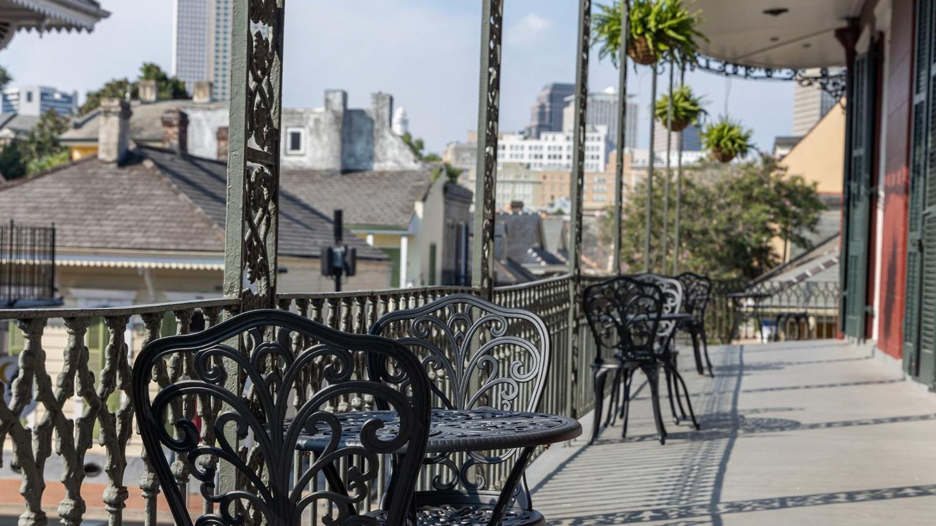 On St. Peter, A French Quarter Inn