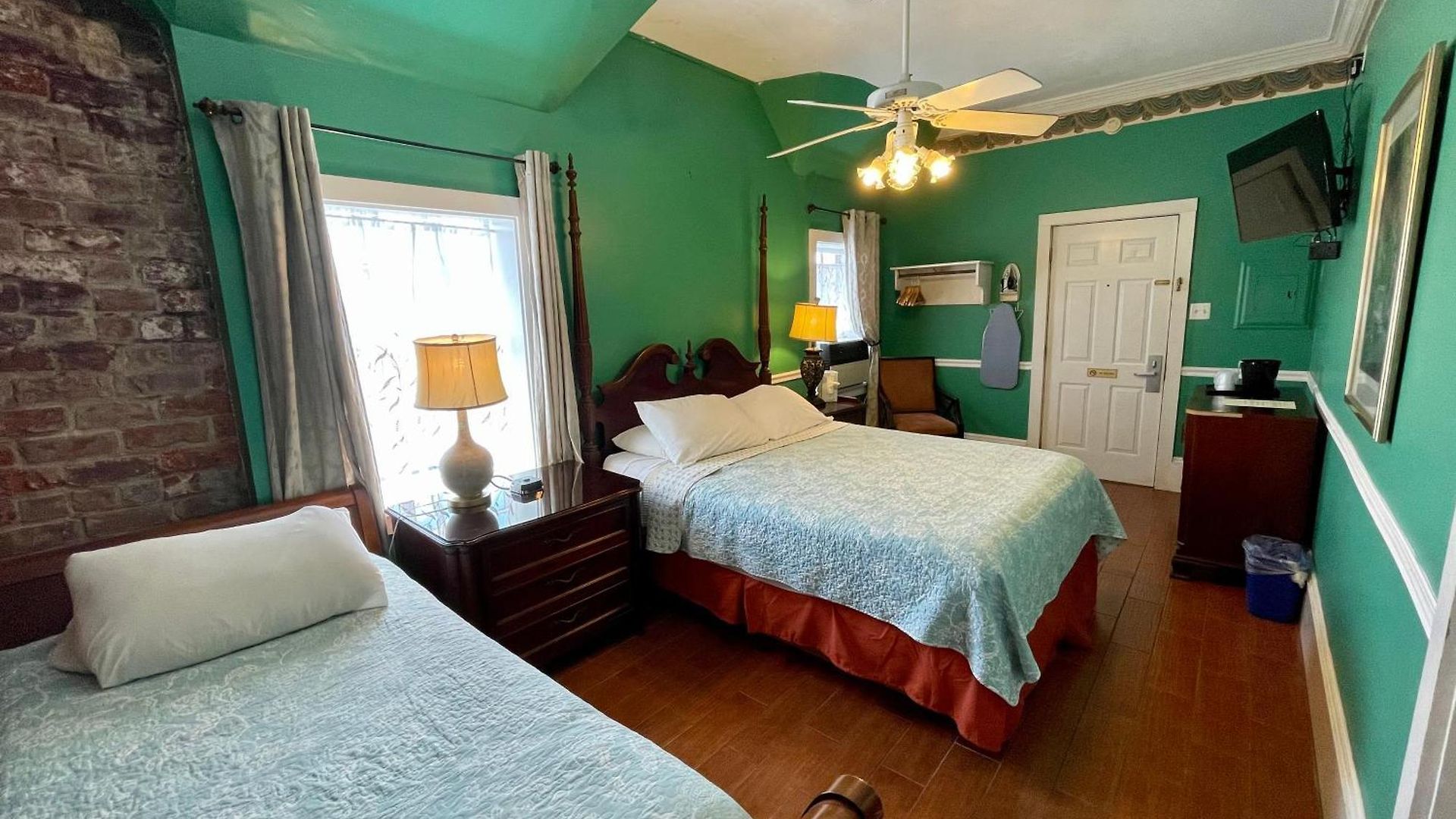 Convento Hotel New Orleans