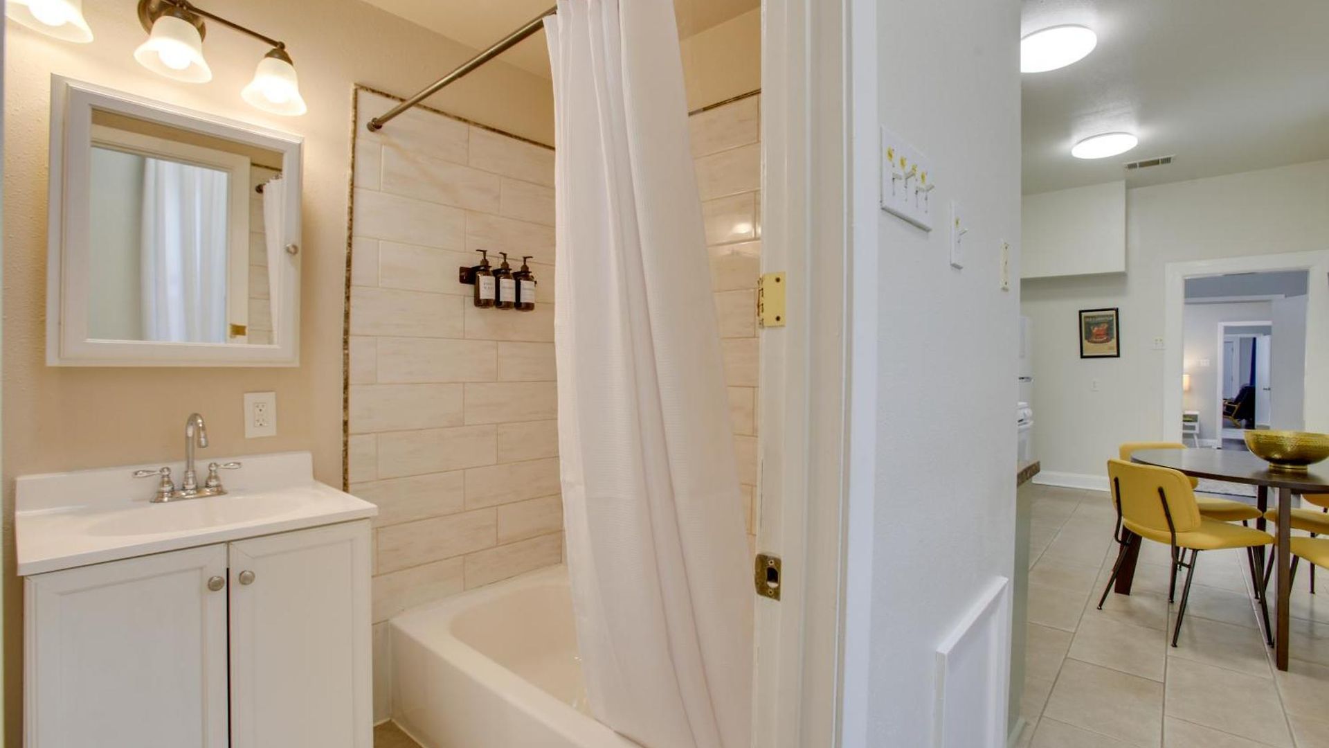 Nola Gem: 3 Mi To French Quarter Holiday home New Orleans