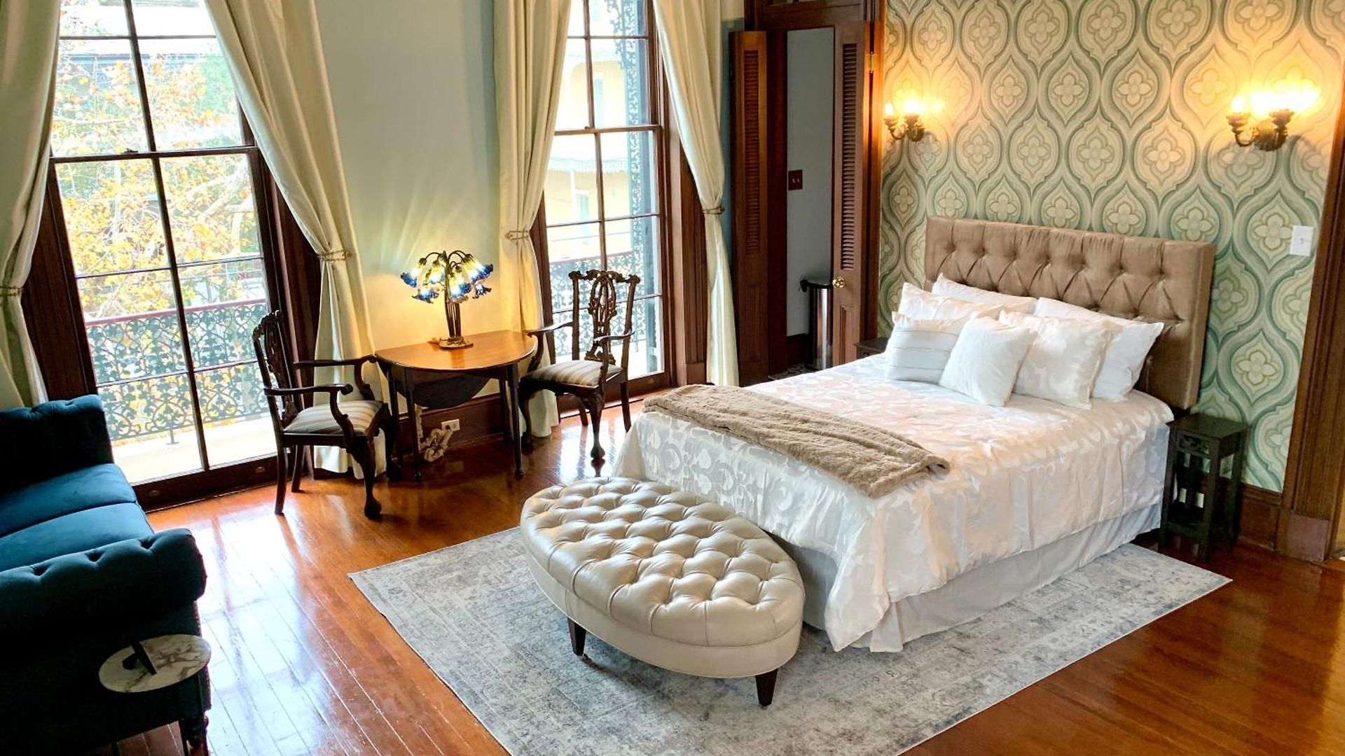 The Lanaux Mansion