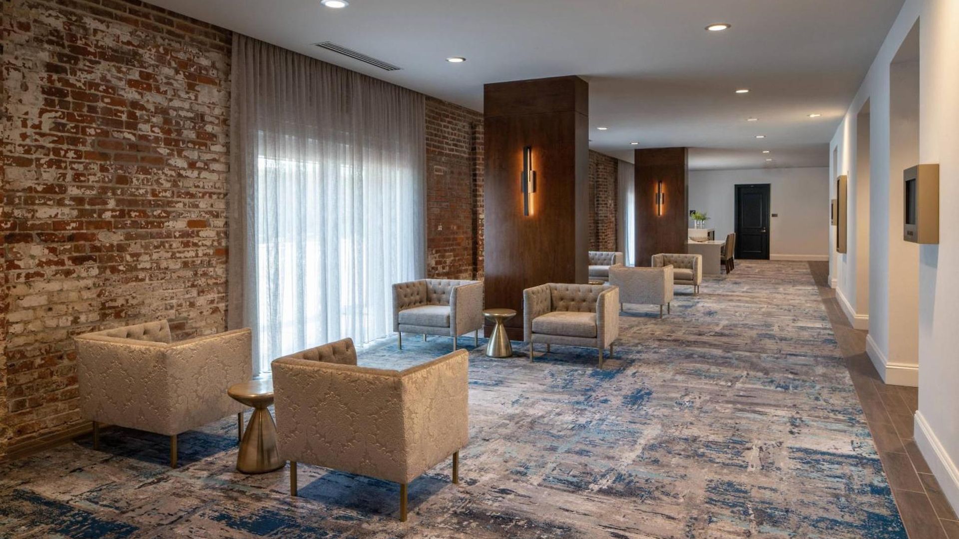 Marriott Warehouse Arts District Hotel New Orleans