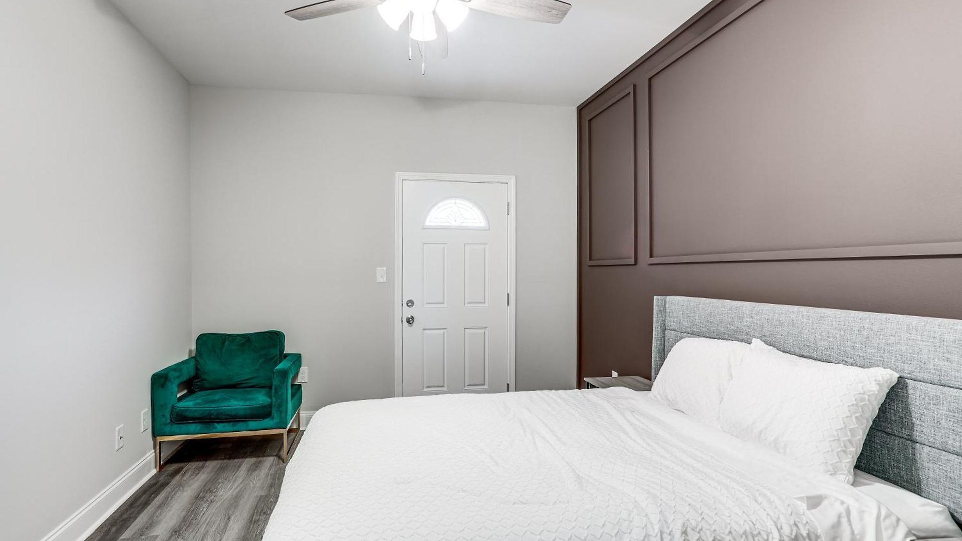< 2 Mi To Jackson Square: W/ Yard Holiday home