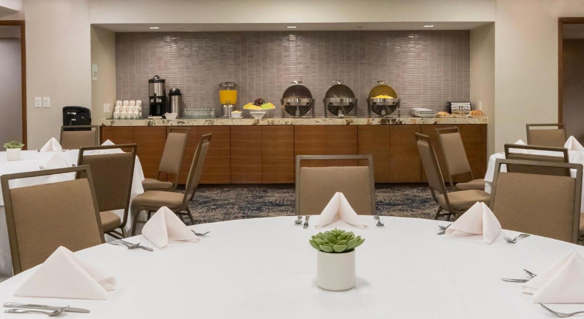 New Orleans-downtown Superdome By Ihg 4*