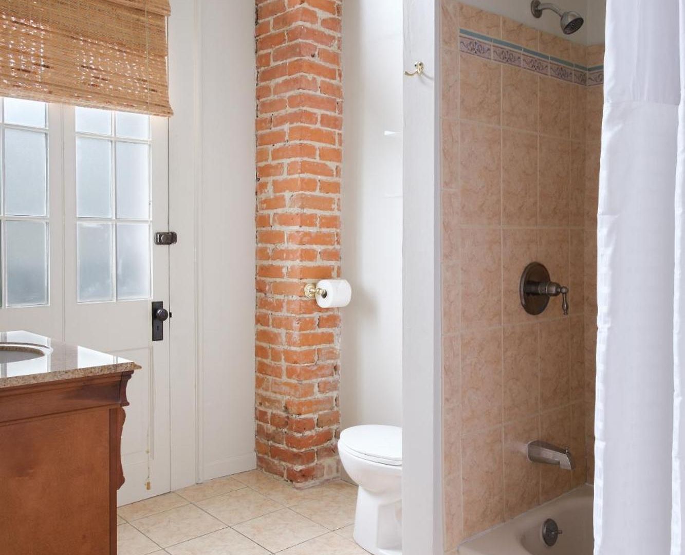 The Sully Mansion Bed & Breakfast *