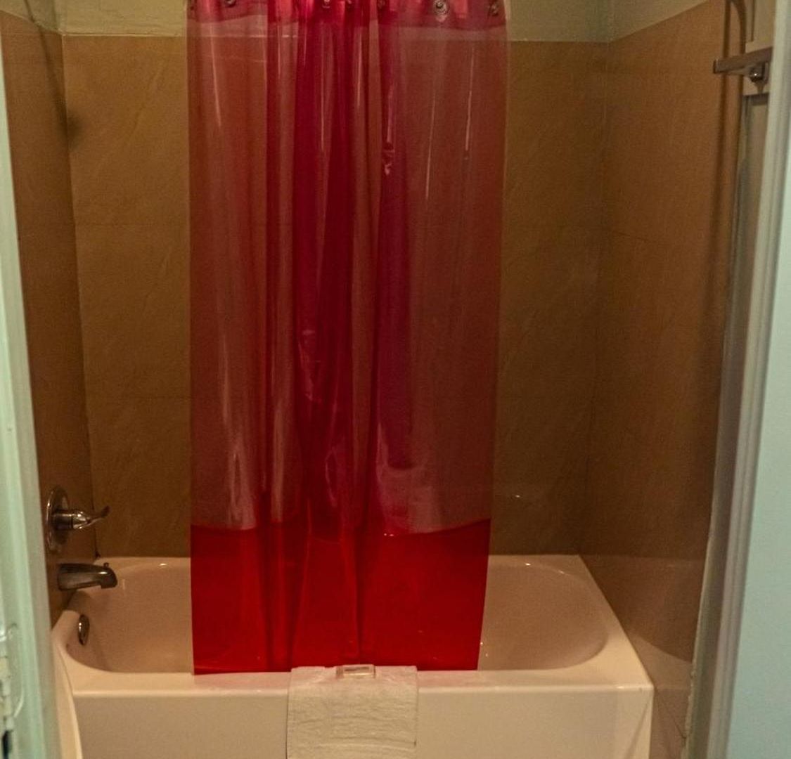 Historic Mardi Gras Inn 3*