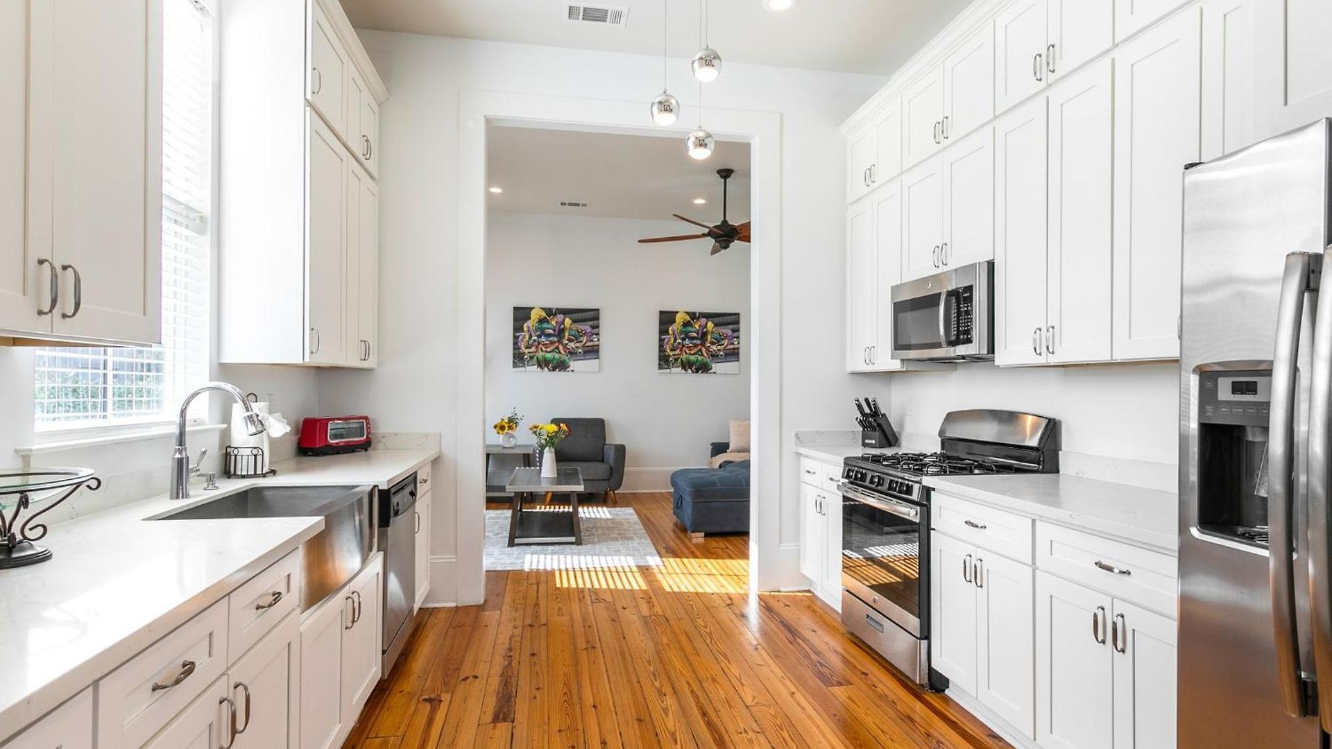 Apartment 3br On Carondelet By Hosteeva New Orleans
