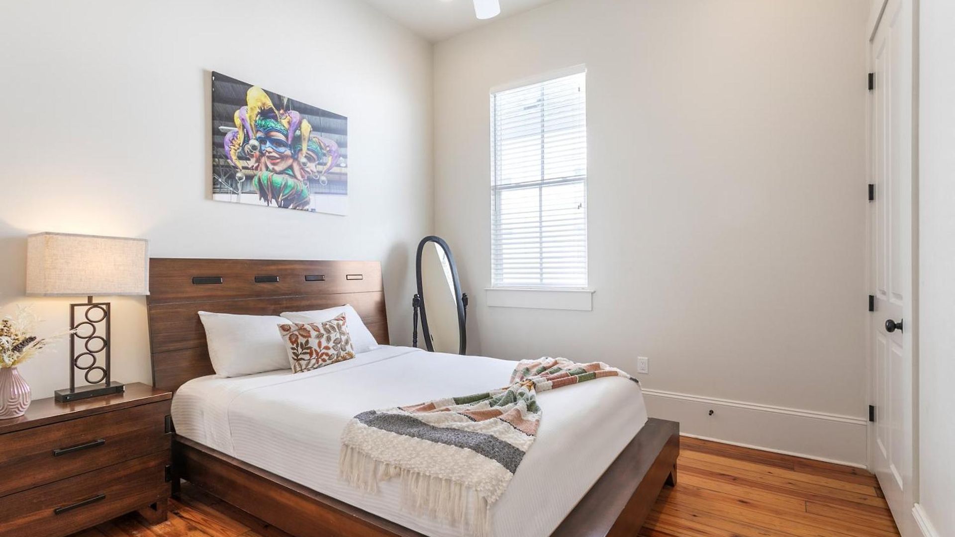 Apartment Spacious 3br Garden District W Pool & Balcony New Orleans