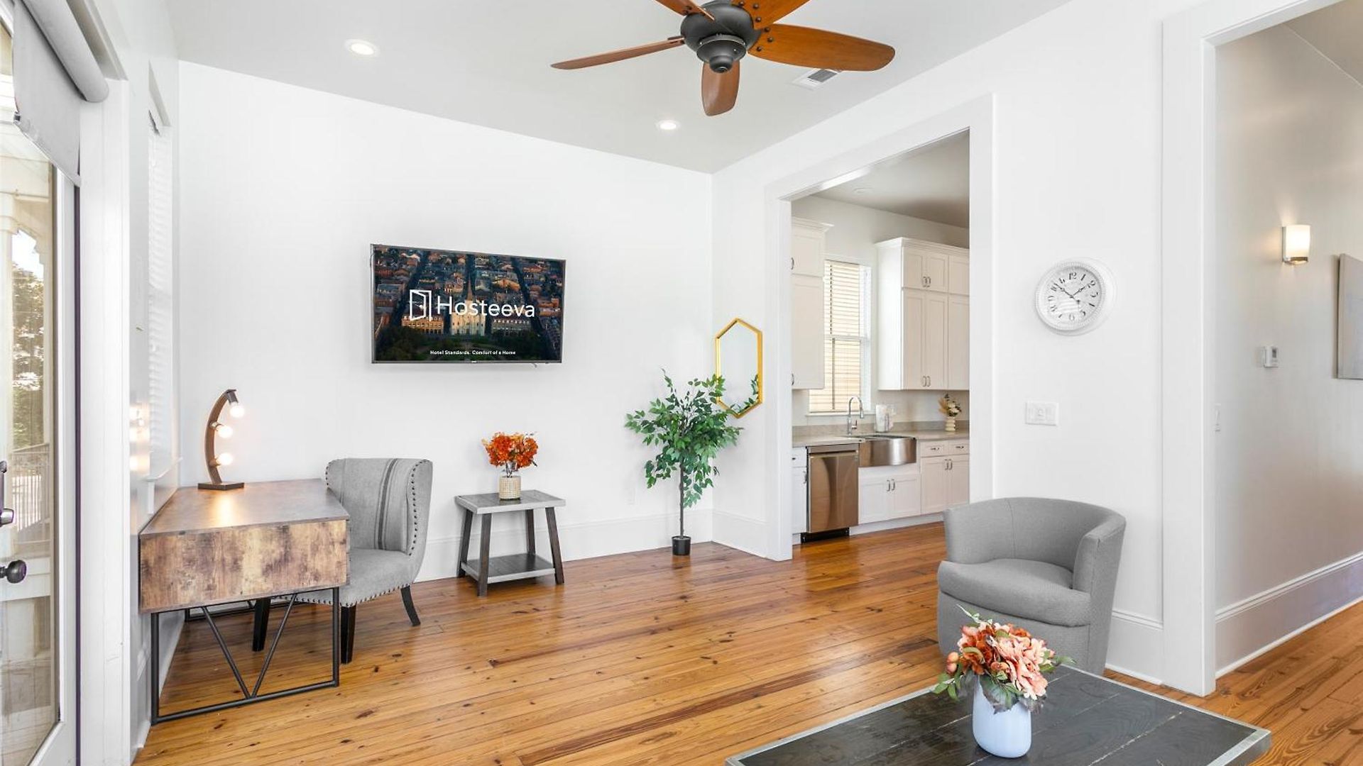 Spacious 3br Garden District W Pool & Balcony