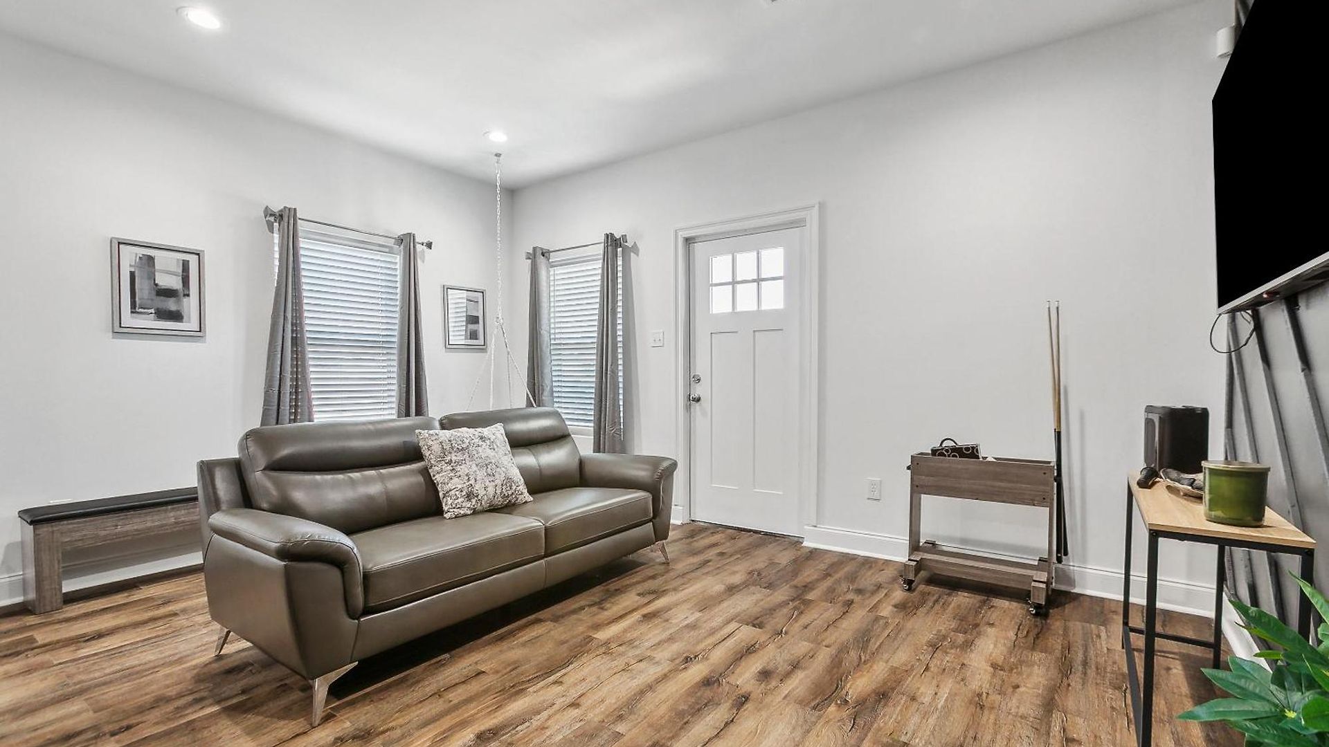 Luxury Nola 6 Bedroom Oasis Apartment New Orleans